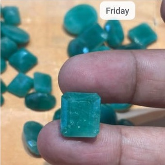 Emerald Zambian 15ct - Royal Gems