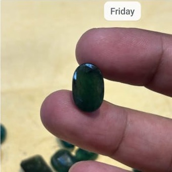 Emerald Zambian 7ct - Royal Gems