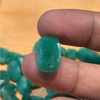 Emerald Zambian 9 90ct - Royal Gems